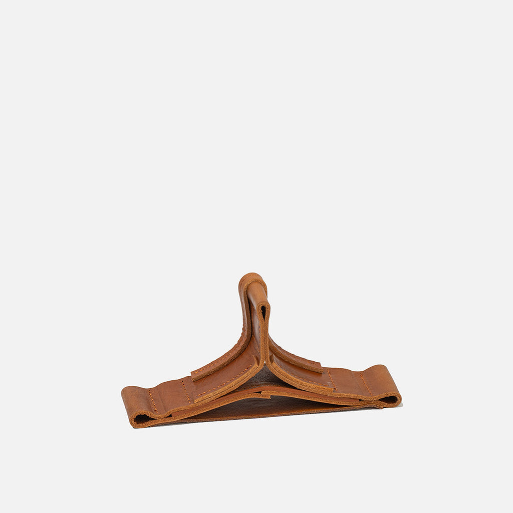 Leather Stand for AirPods Max 2
